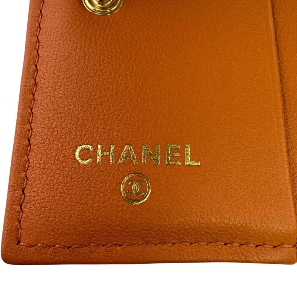 CHANEL Orange Wallet - Picture 10 of 11